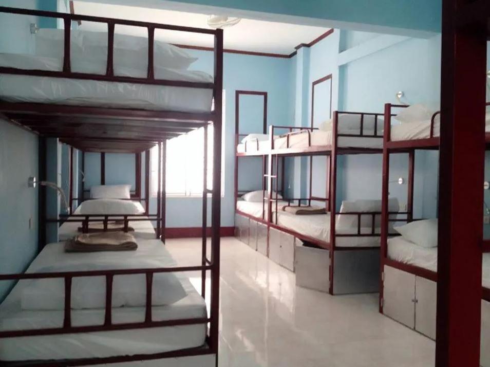 Lucky Backpacker Hostel Vientiane Dış mekan fotoğraf